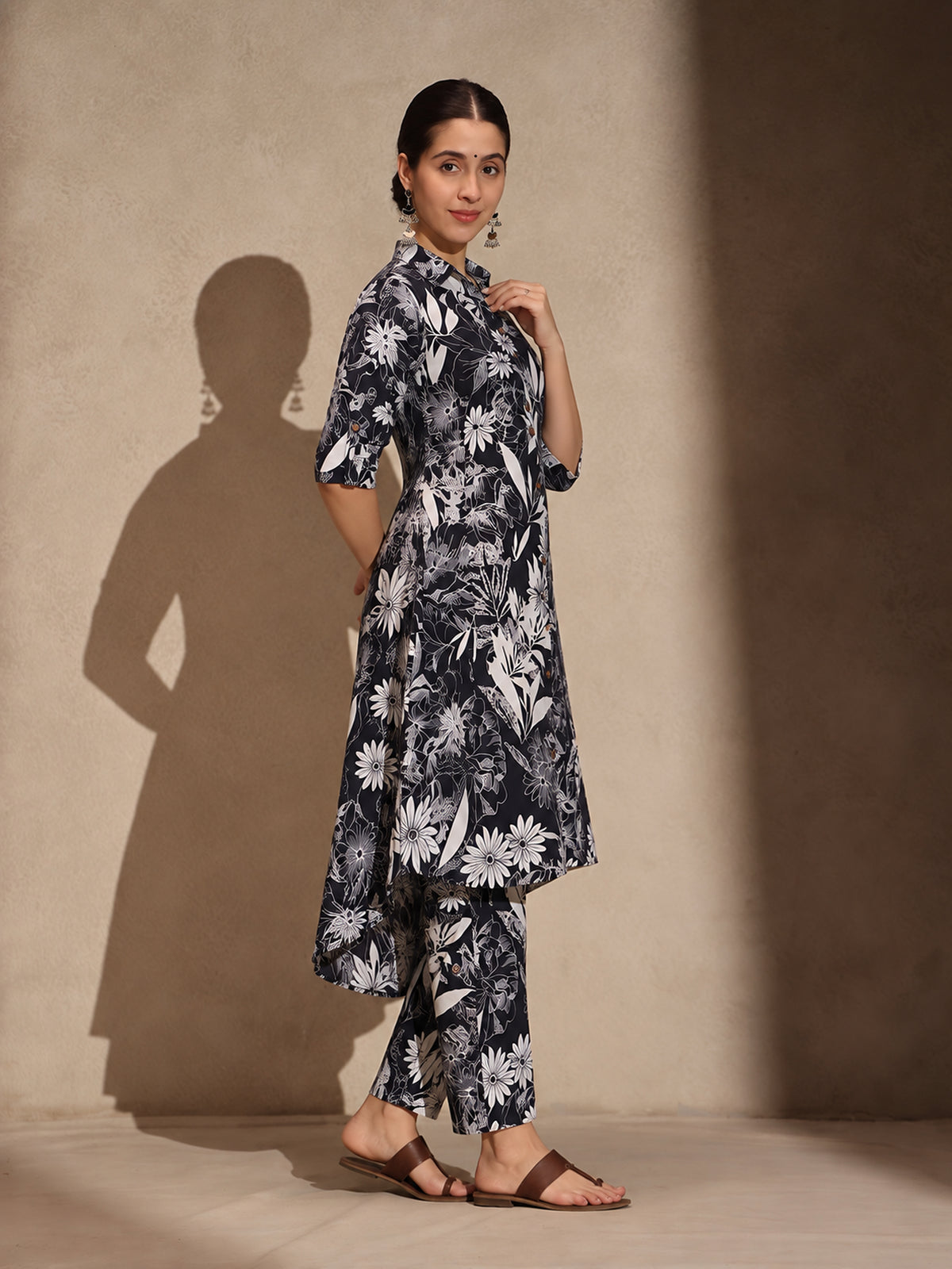 Black Floral Cotton Blend Collar Neck A-Line Kurti Set Dress